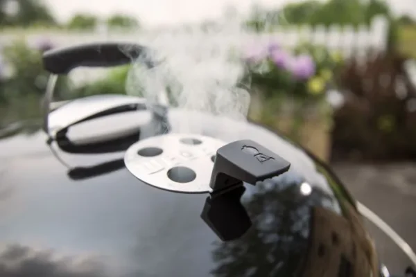 Weber Master Touch 26" Charcoal Grill - Black