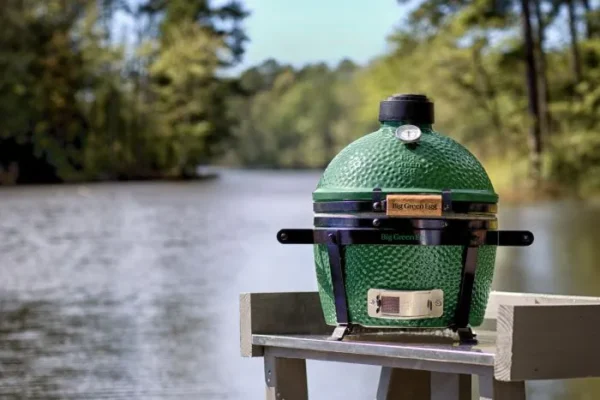 Big Green Egg 13" MiniMax - Carrier Included