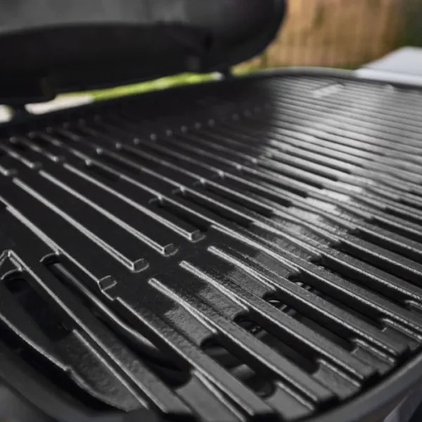 Weber Q2800N+ Portable Propane Gas BBQ Grill - Flame Red